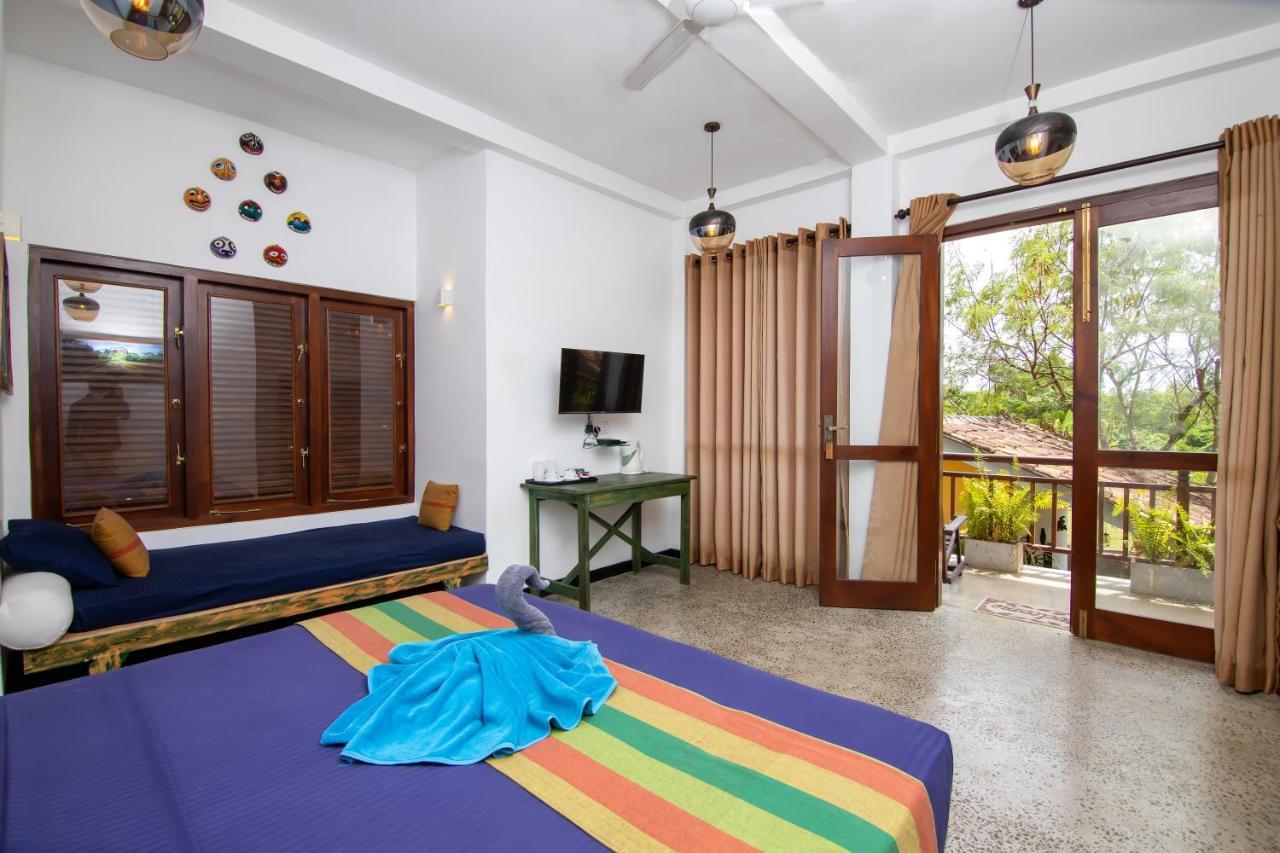 Nature Cabanas & Floating Restaurant Galle Exterior foto